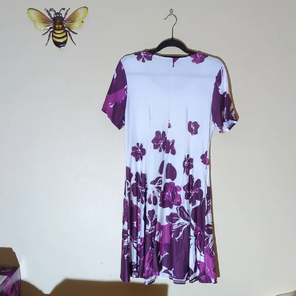 Floral Purple and White Women's Dress - Picture 4 of 7